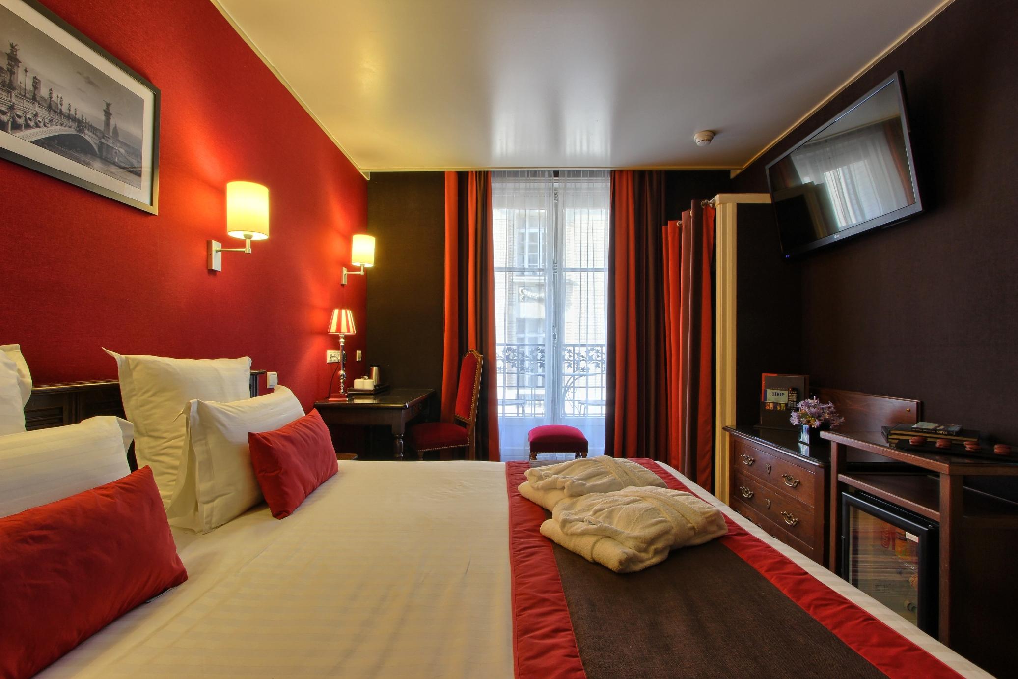 ホテル トリアノン リヴ ゴーシュ パリ エクステリア 写真